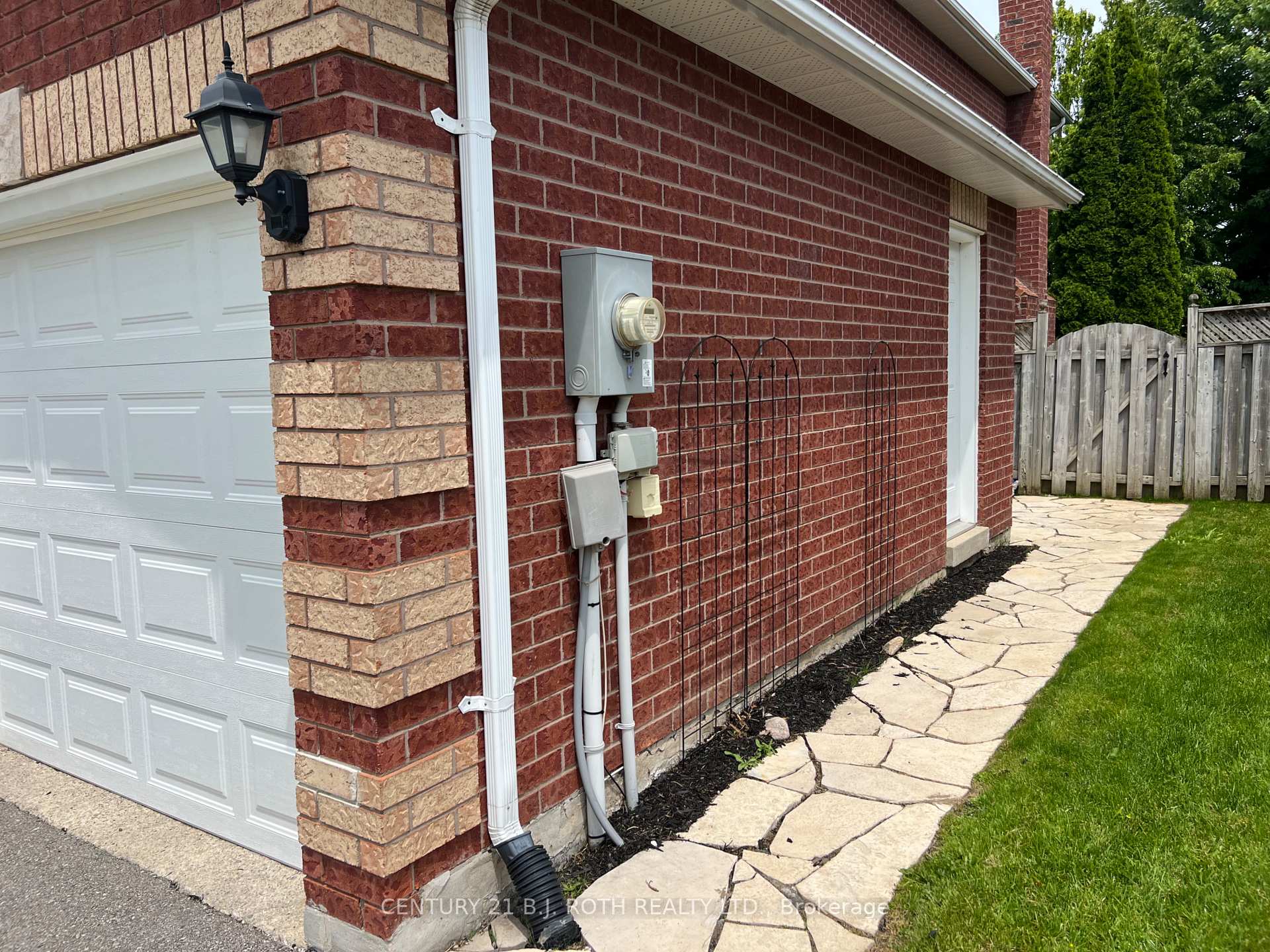 Photo 62 of 47 Looker Drive, Barrie, Holly — HOMEH