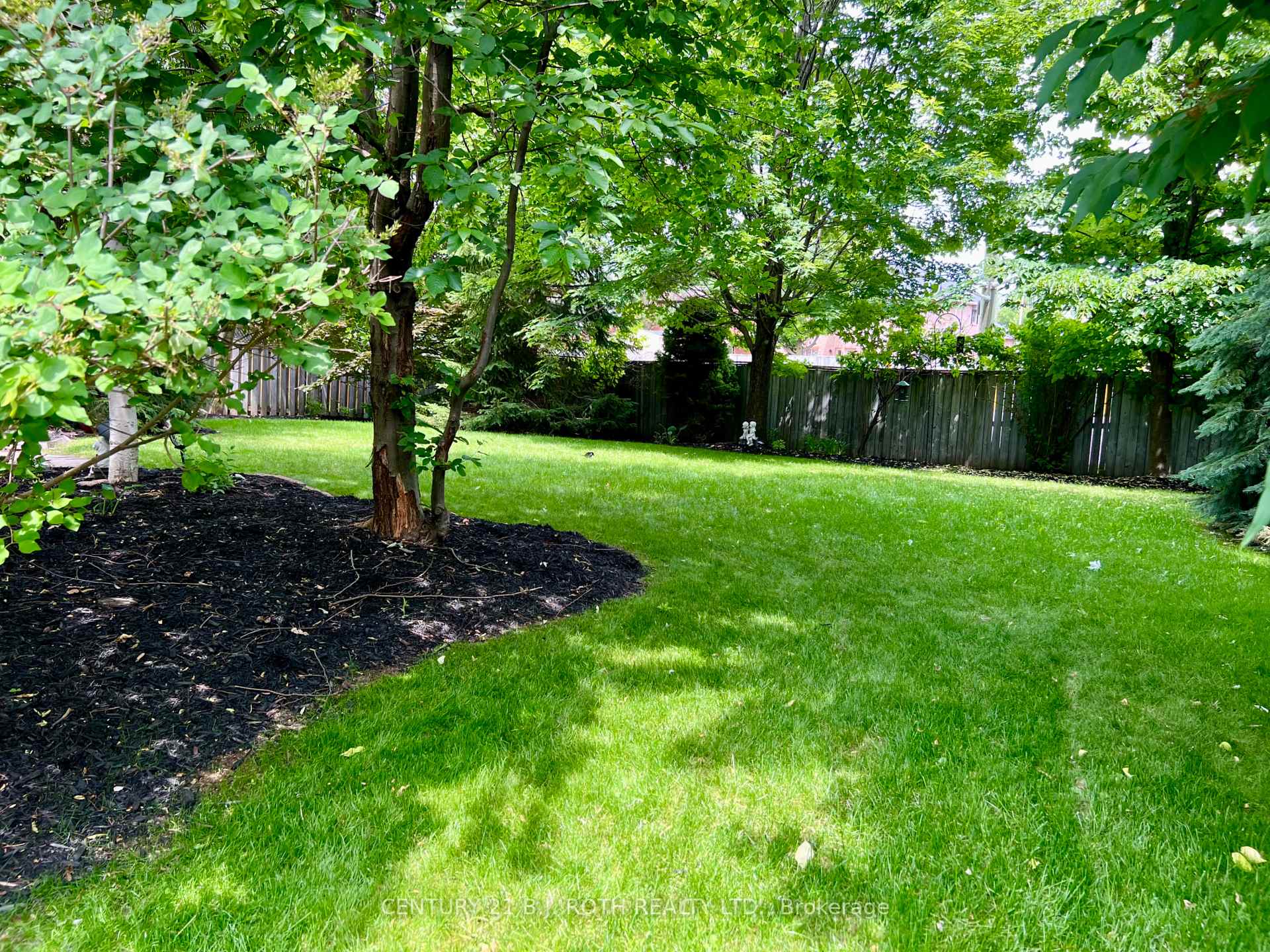 Photo 64 of 47 Looker Drive, Barrie, Holly — HOMEH