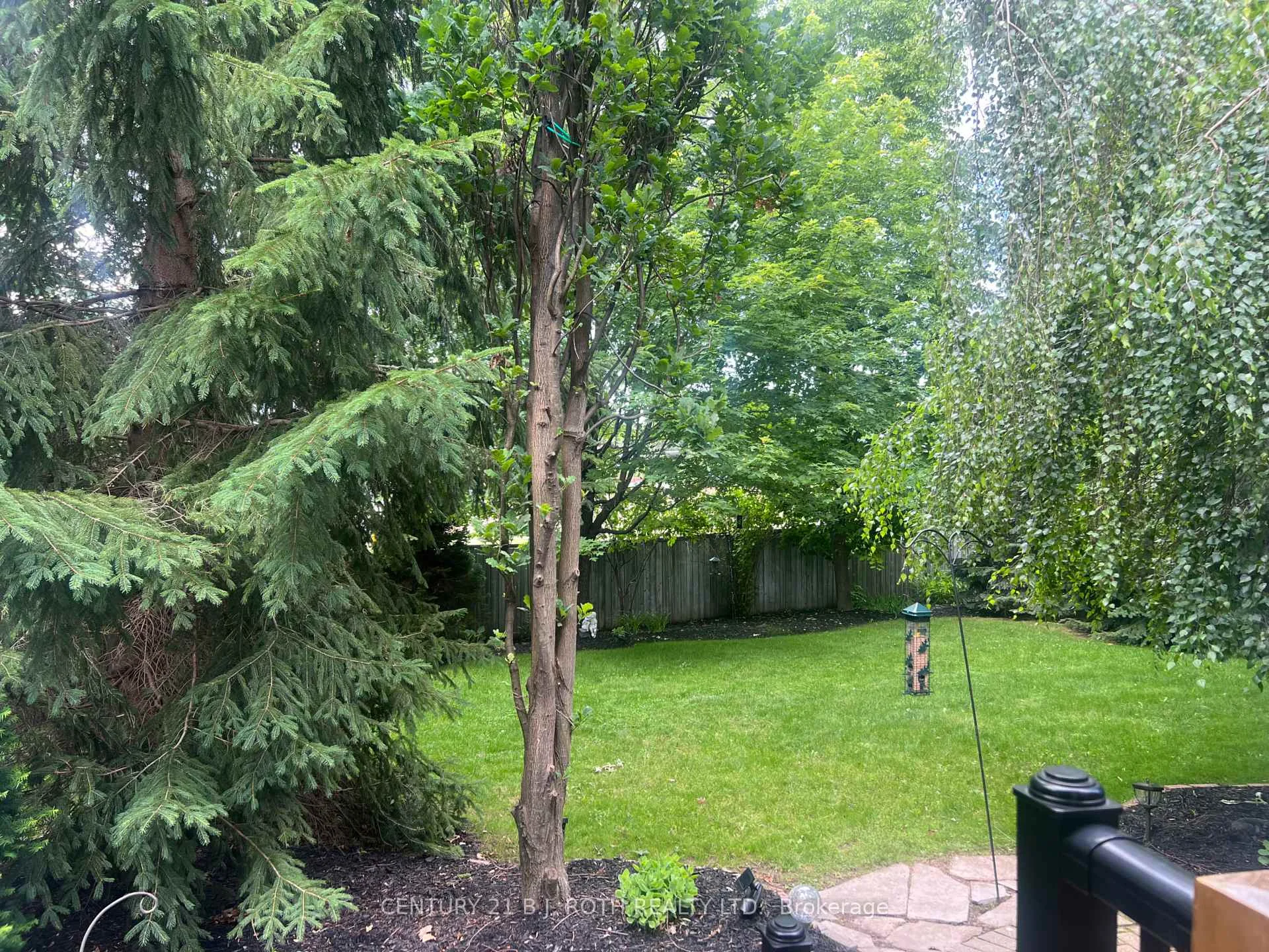 Photo 2 of 47 Looker Drive, Barrie, Holly — HOMEH