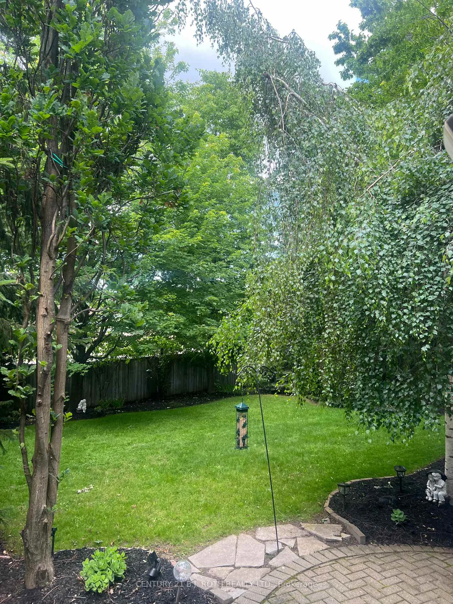 Photo 7 of 47 Looker Drive, Barrie, Holly — HOMEH