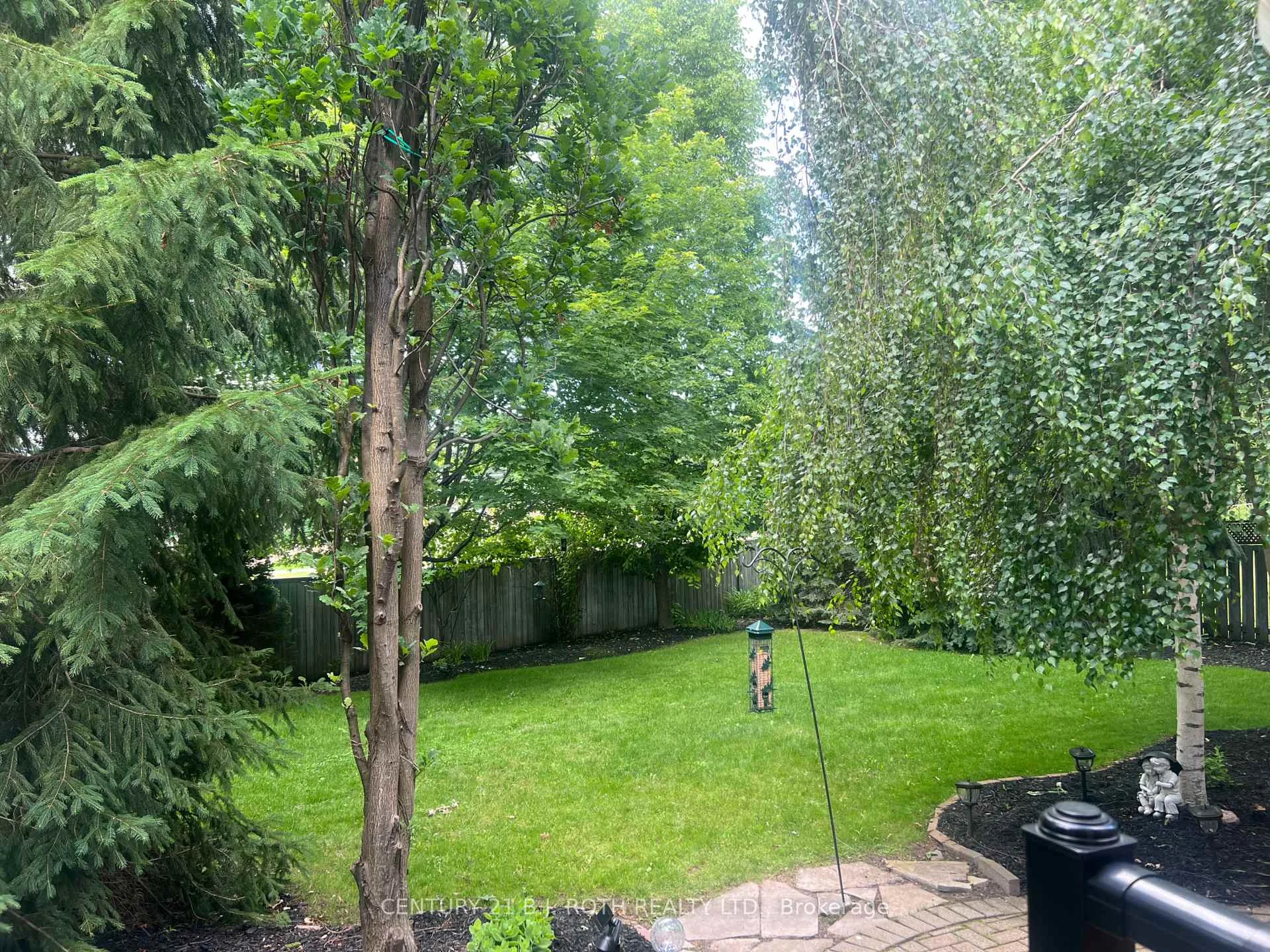 Photo 9 of 47 Looker Drive, Barrie, Holly — HOMEH