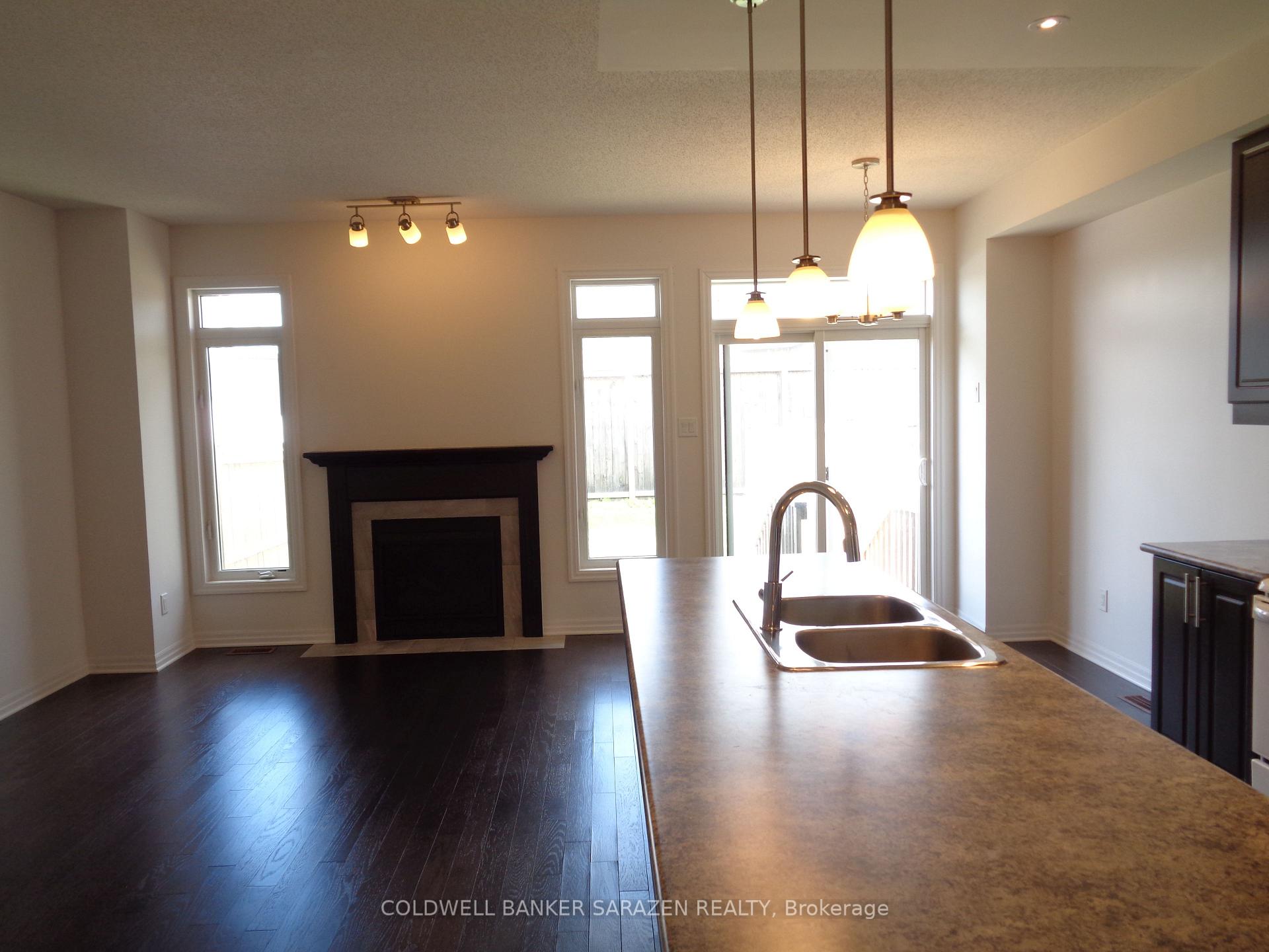 Photo 8 of 144 Hawkshaw Crescent S, Ottawa, Barrhaven - Cedargrove/Fraserdale — HOMEH