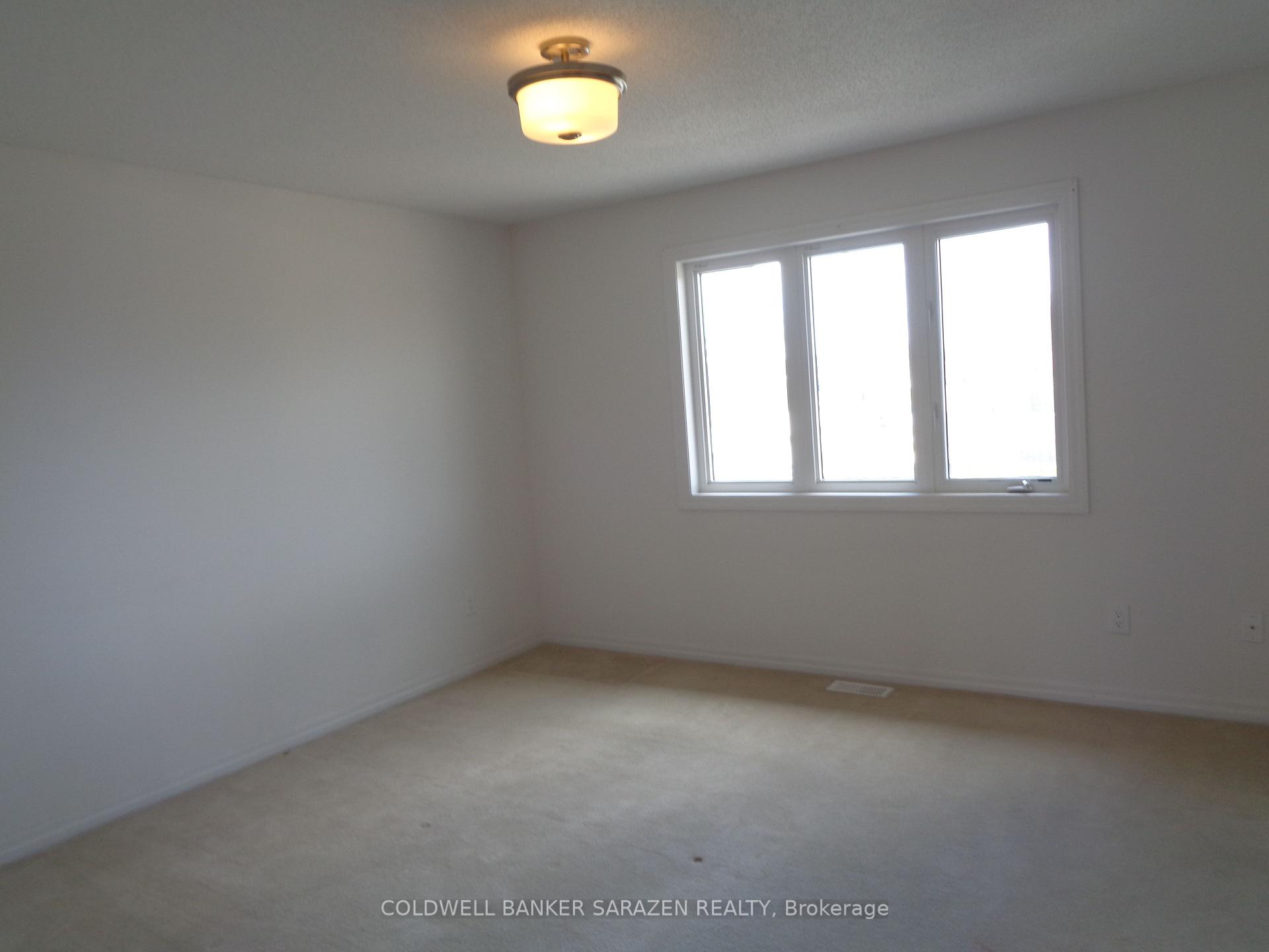 Photo 11 of 144 Hawkshaw Crescent S, Ottawa, Barrhaven - Cedargrove/Fraserdale — HOMEH