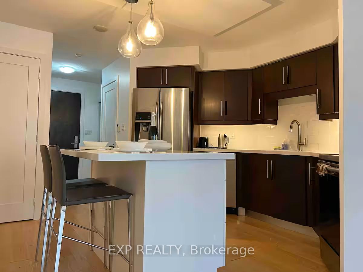 Photo 3 of Unit 814, 20 Blue Jays Way, Toronto, Waterfront Communities — HOMEH