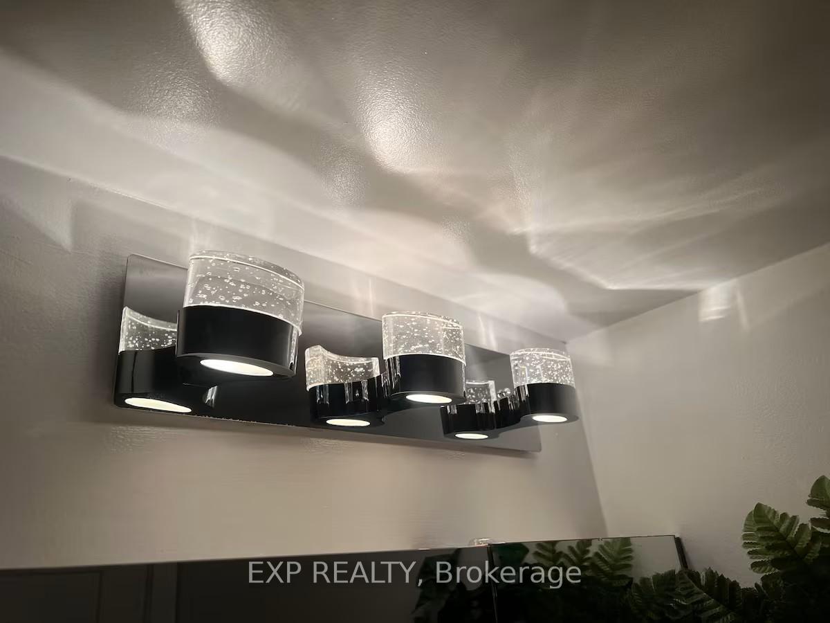Photo 20 of Unit 814, 20 Blue Jays Way, Toronto, Waterfront Communities — HOMEH