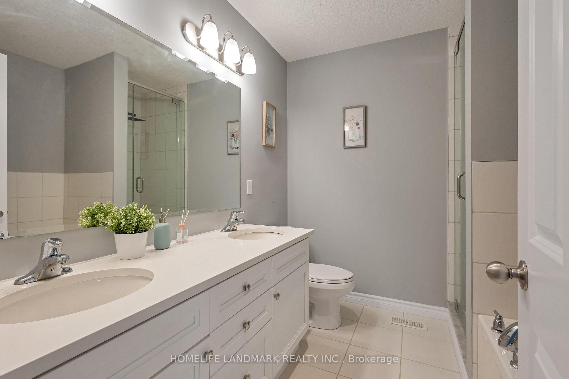 Photo 19 of 256 Falconridge Drive, Kitchener — HOMEH