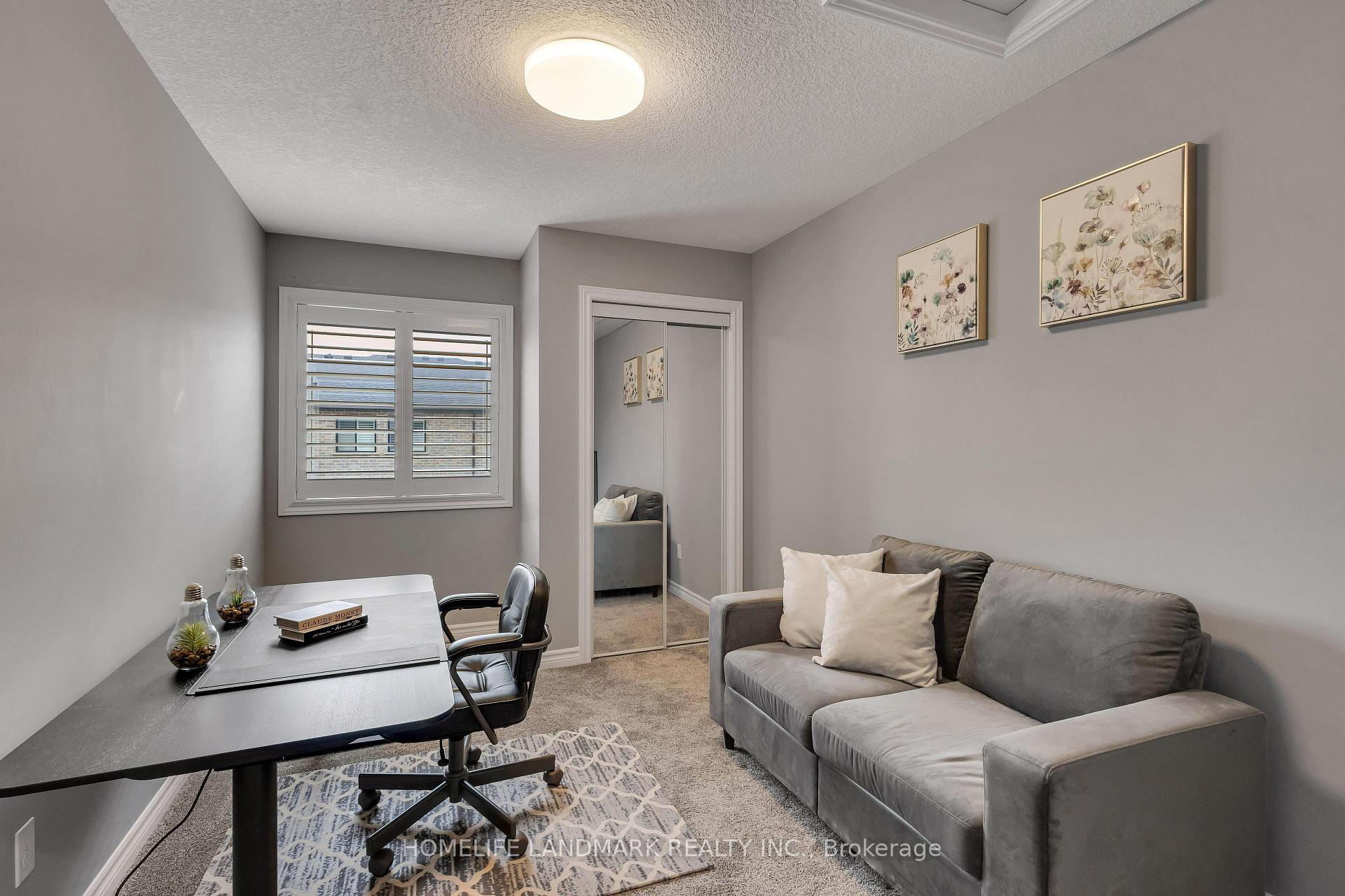 Photo 21 of 256 Falconridge Drive, Kitchener — HOMEH