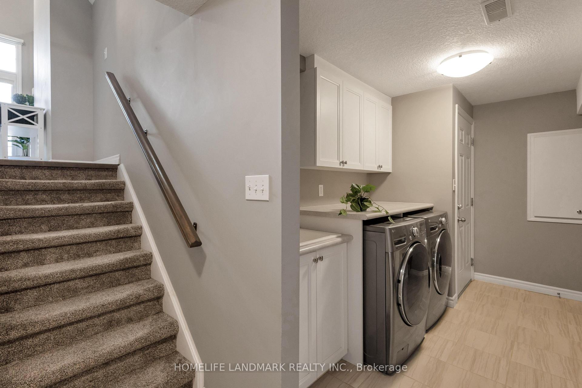 Photo 25 of 256 Falconridge Drive, Kitchener — HOMEH