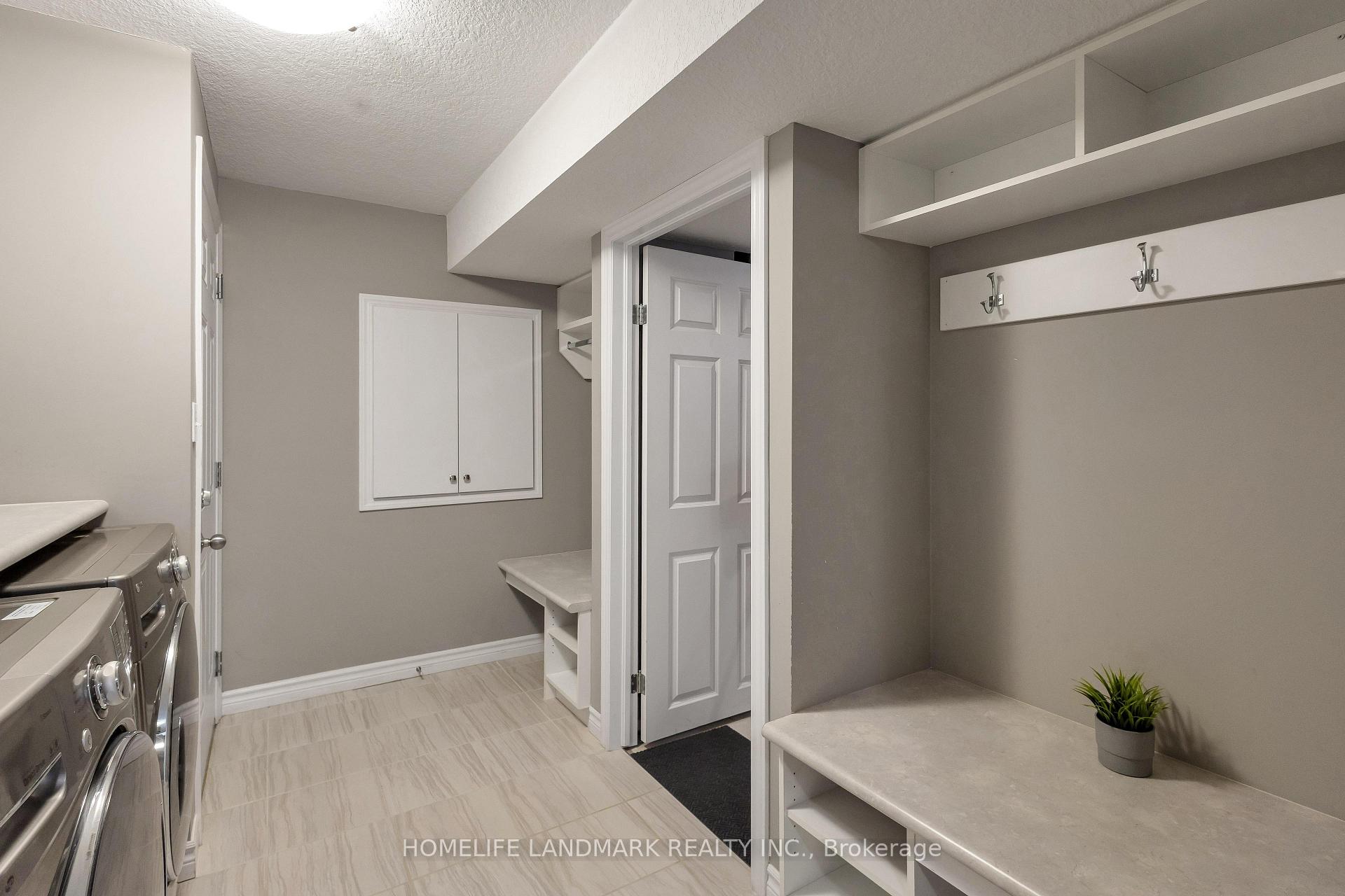 Photo 26 of 256 Falconridge Drive, Kitchener — HOMEH