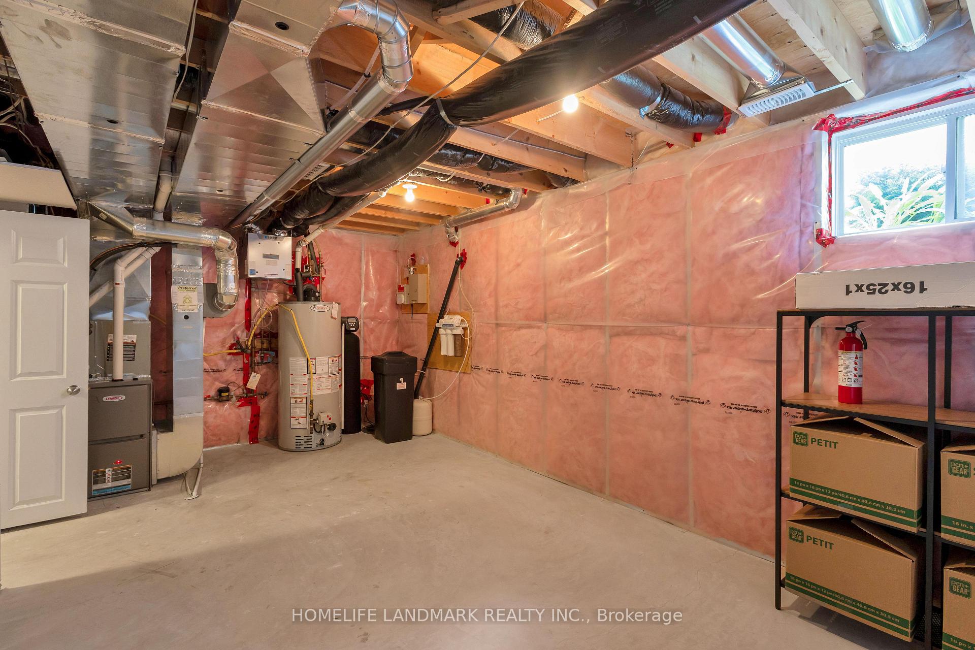 Photo 28 of 256 Falconridge Drive, Kitchener — HOMEH