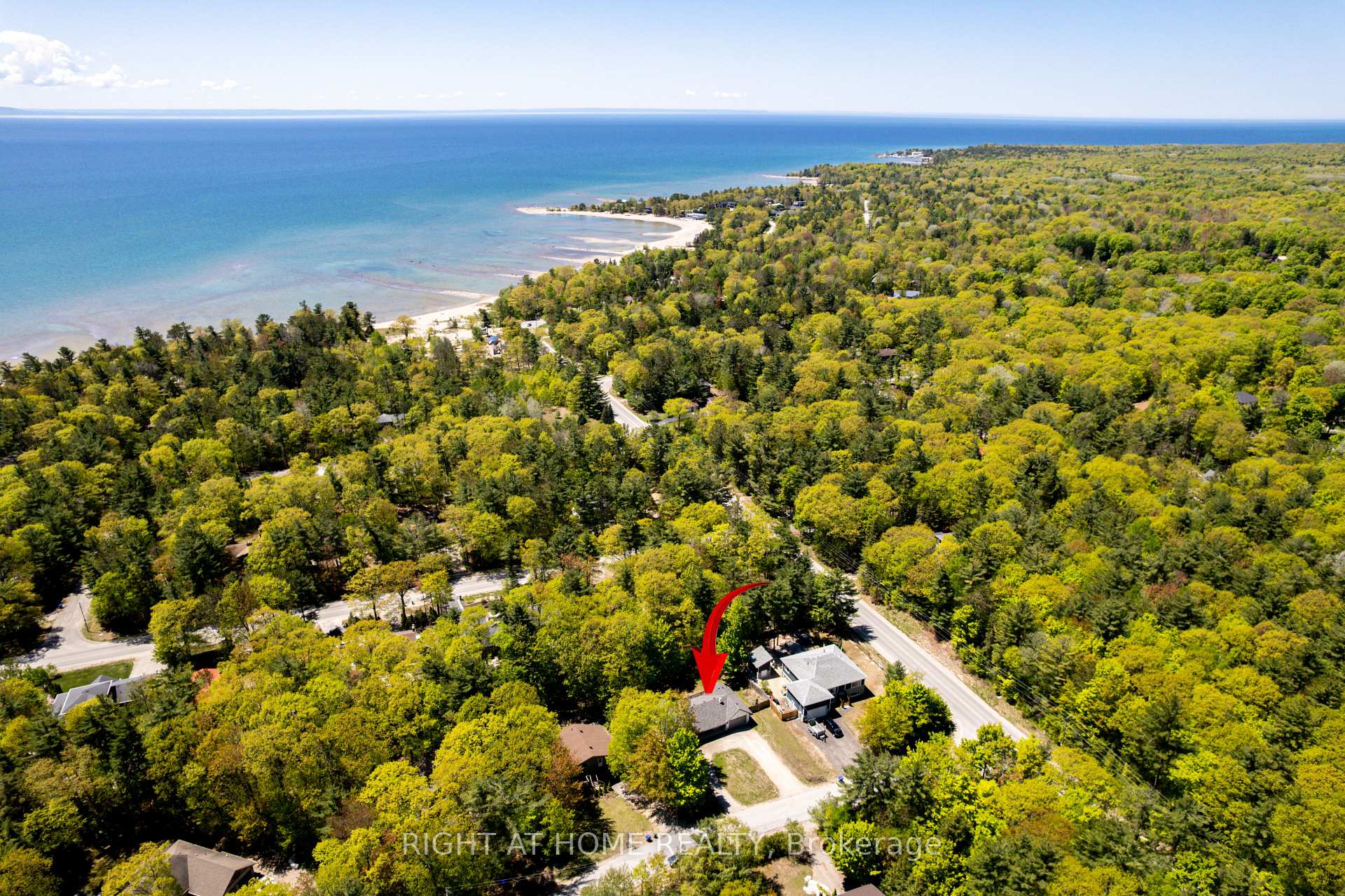 Photo 44 of 214 Desroches Trail, Tiny, Rural Tiny — HOMEH