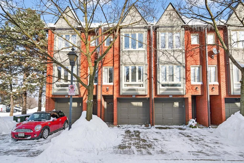 Photo 1 of Unit 702, 895 Maple Avenue, Burlington, Brant — HOMEH