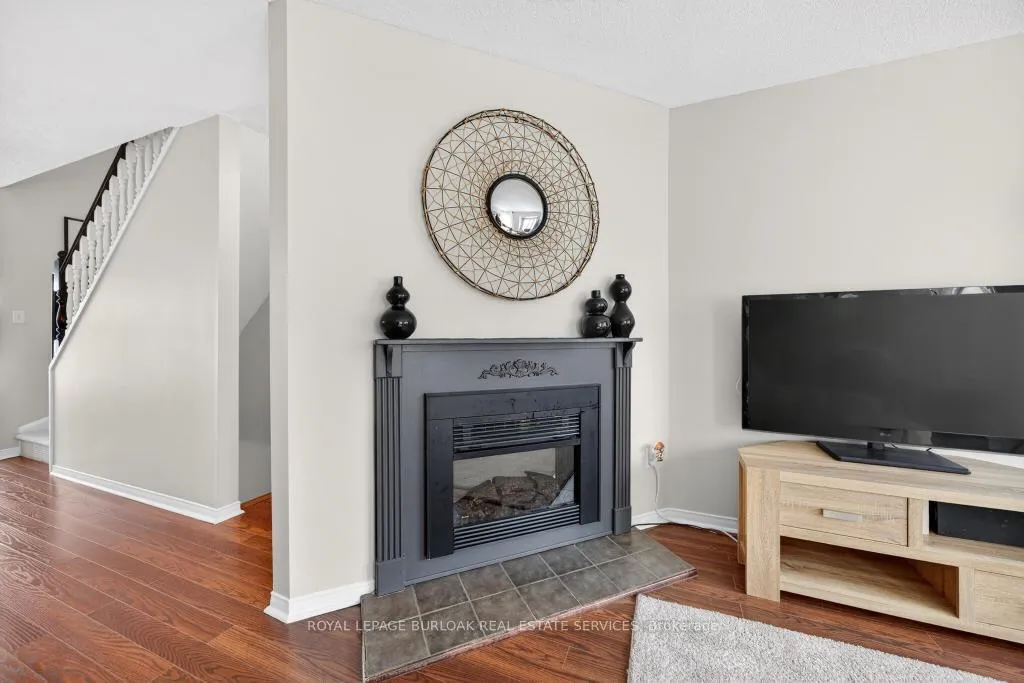 Photo 20 of Unit 702, 895 Maple Avenue, Burlington, Brant — HOMEH