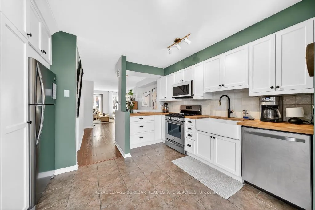 Photo 30 of Unit 702, 895 Maple Avenue, Burlington, Brant — HOMEH
