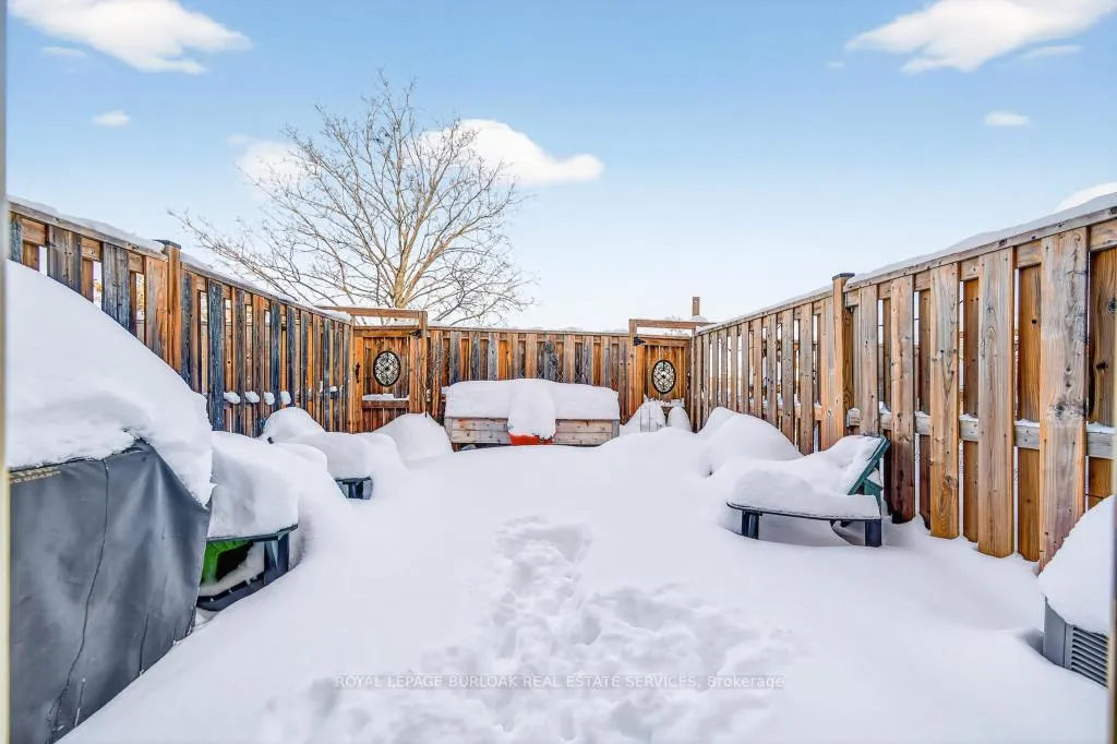 Photo 43 of Unit 702, 895 Maple Avenue, Burlington, Brant — HOMEH