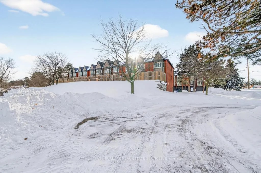 Photo 46 of Unit 702, 895 Maple Avenue, Burlington, Brant — HOMEH