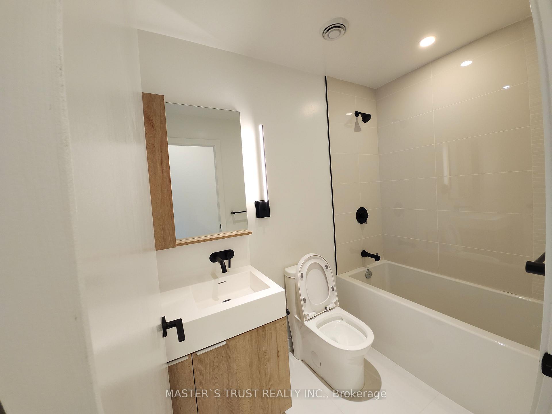 Photo 13 of Unit 2702, 117 Broadway Avenue, Toronto, Mount Pleasant West — HOMEH