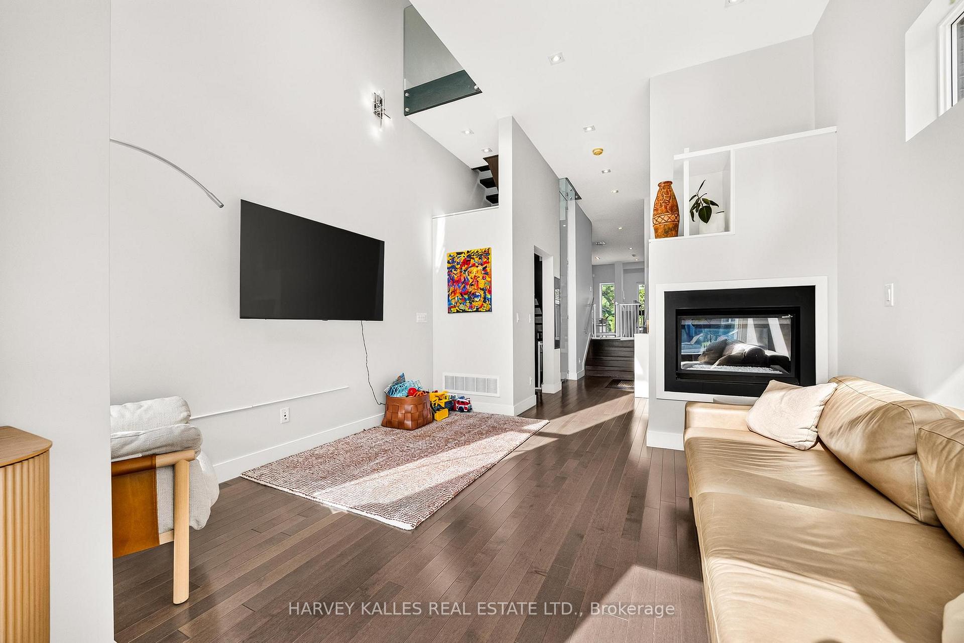 Photo 15 of 235 Cedarvale Avenue, Toronto, Woodbine-Lumsden — HOMEH