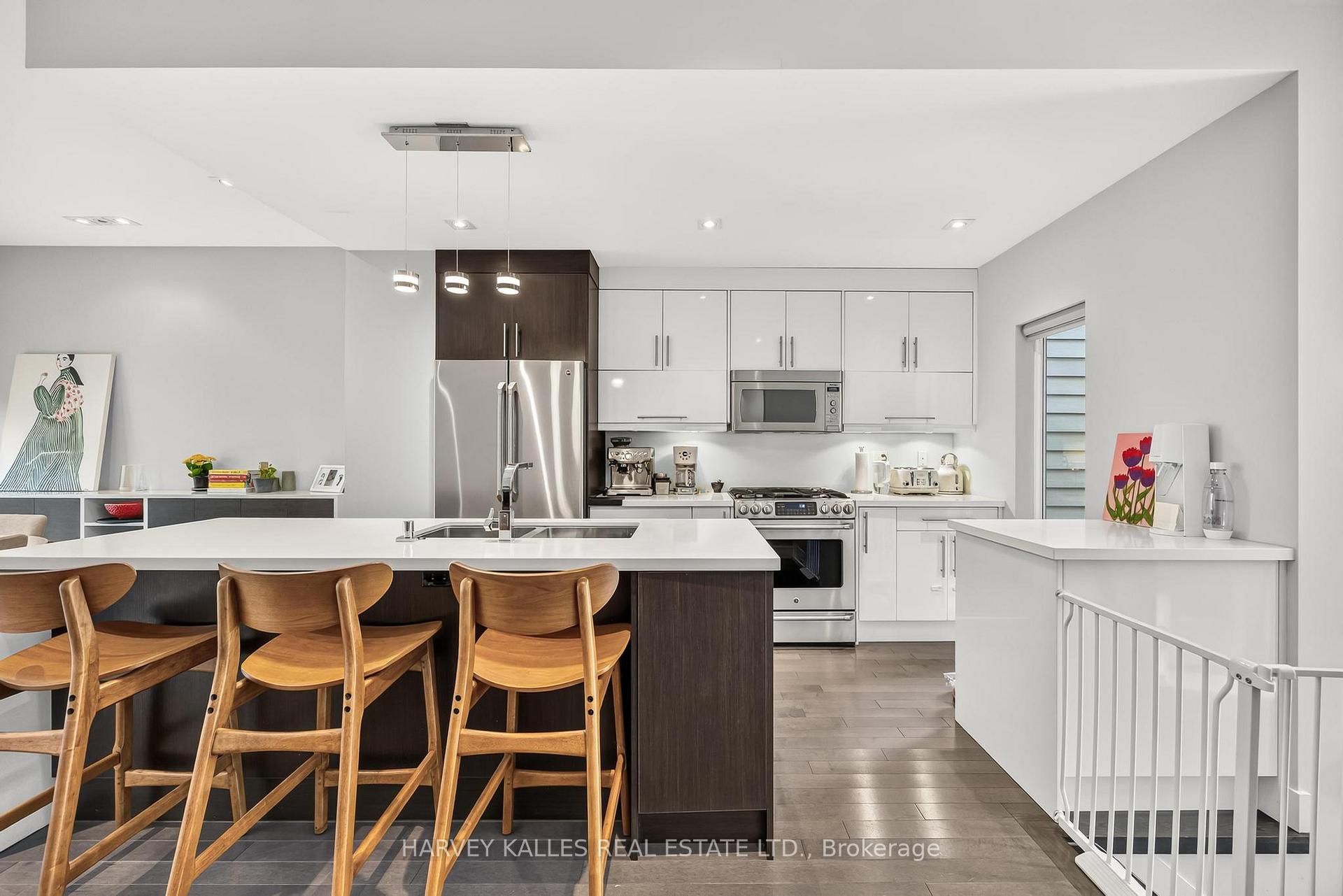 Photo 18 of 235 Cedarvale Avenue, Toronto, Woodbine-Lumsden — HOMEH