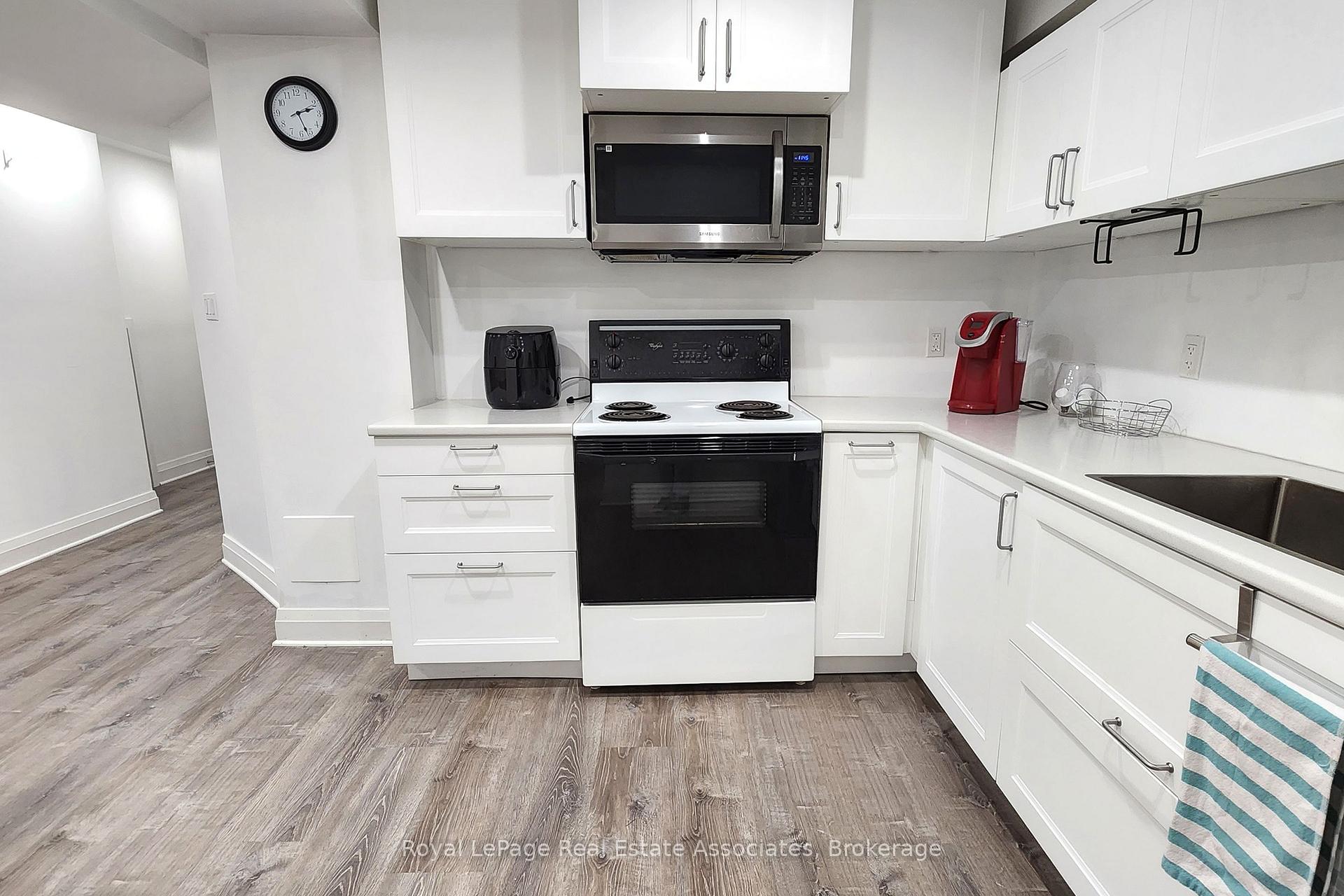 Photo 8 of Unit Lower, 7 Maria Street, St. Catharines, Rykert/Vansickle — HOMEH