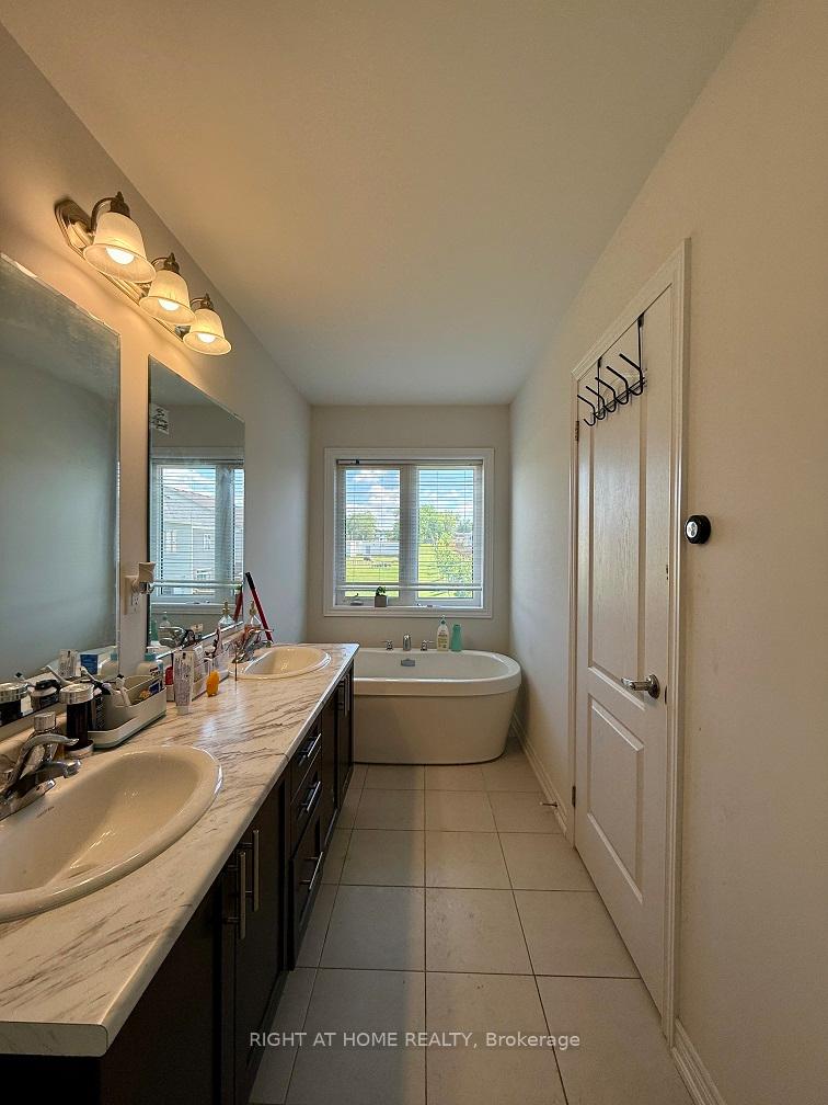 Photo 8 of 108 Taylor Avenue, Guelph/Eramosa, Rockwood — HOMEH