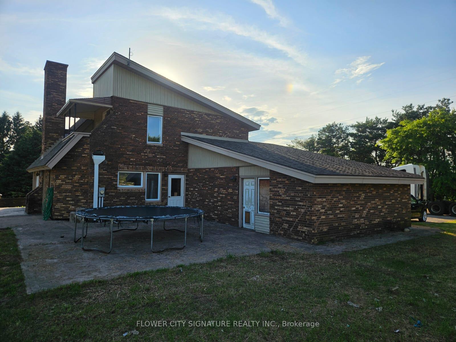 Photo 2 of 3490 Putnam Road, Thames Centre, Putnam — HOMEH