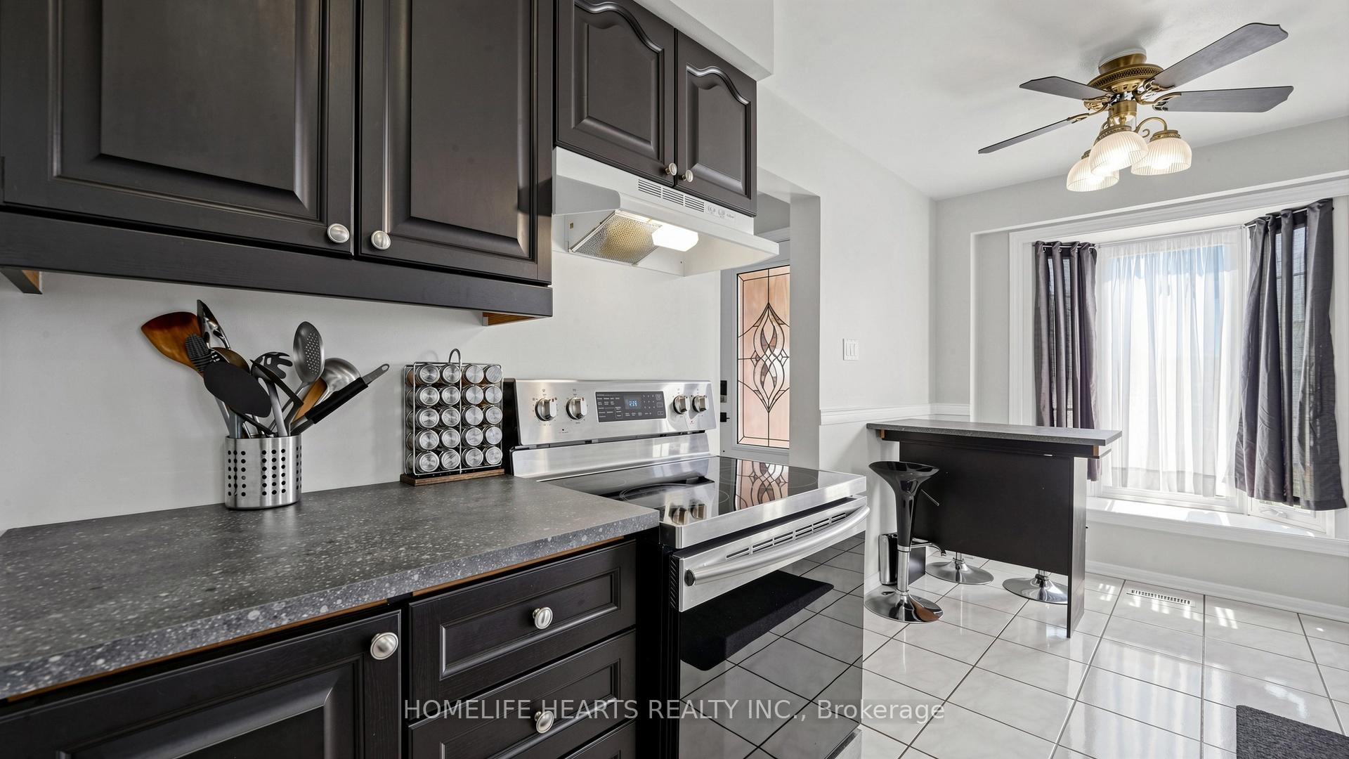 Photo 8 of 242 Braymore Boulevard, Scarborough, Rouge — HOMEH