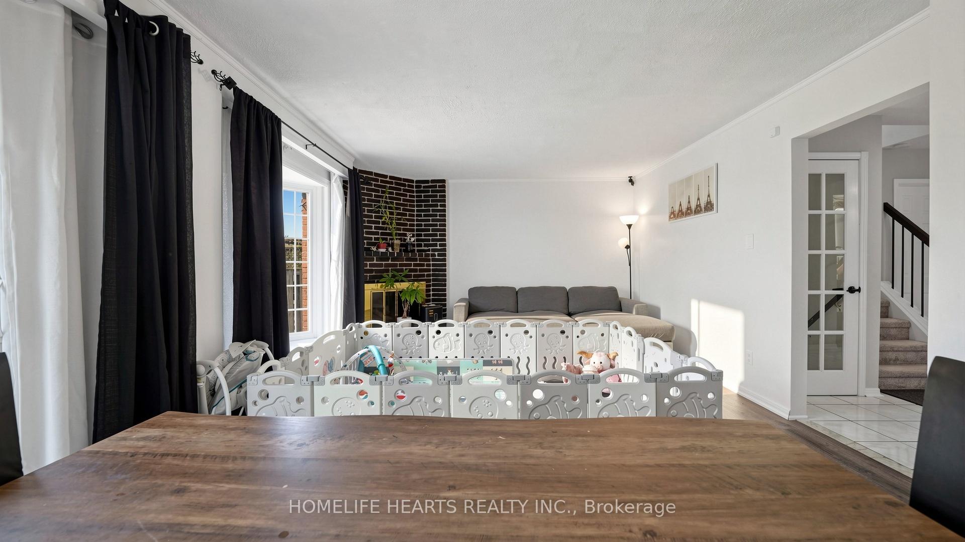 Photo 16 of 242 Braymore Boulevard, Scarborough, Rouge — HOMEH