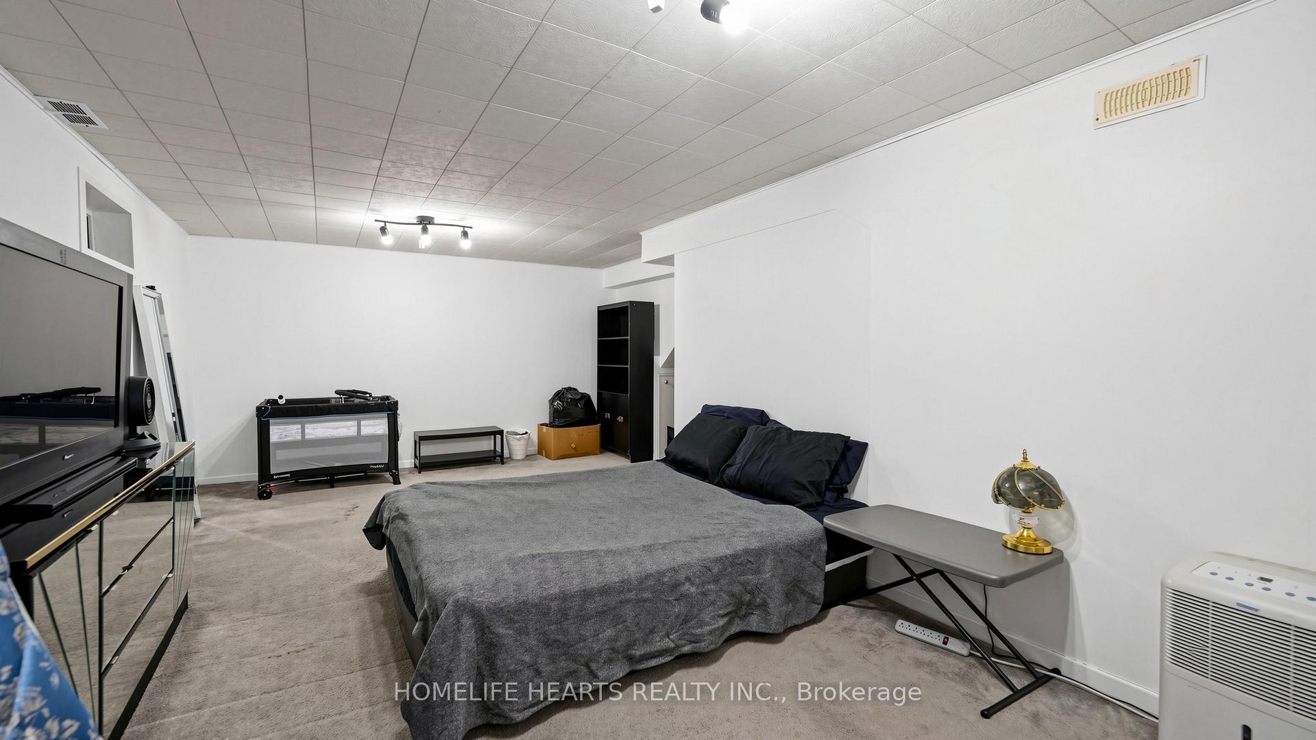 Photo 20 of 242 Braymore Boulevard, Scarborough, Rouge — HOMEH