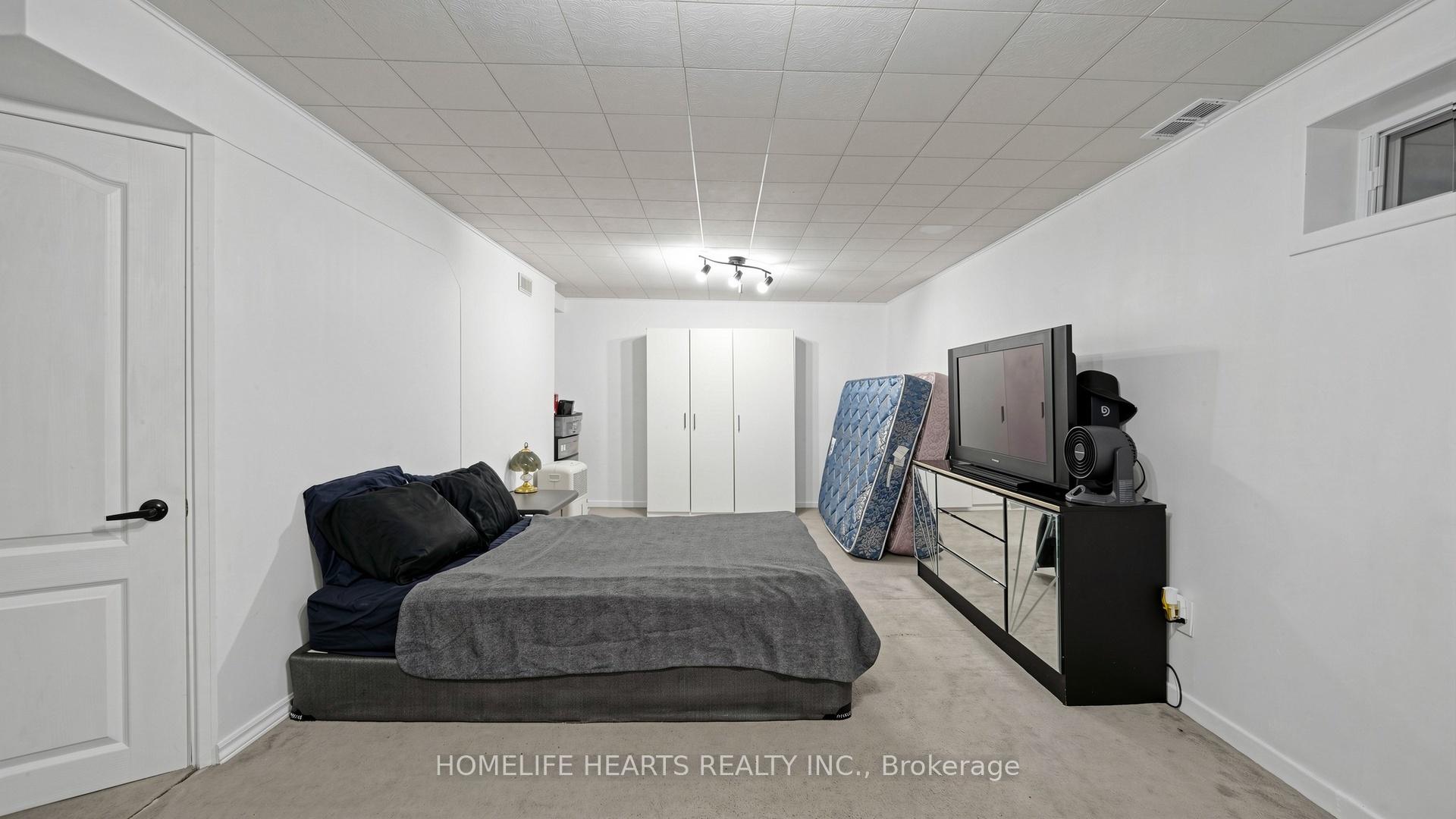 Photo 22 of 242 Braymore Boulevard, Scarborough, Rouge — HOMEH