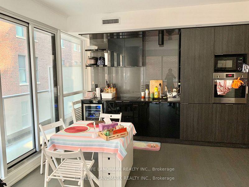 Photo 4 of Unit 706, 70 Temperance Street, Toronto, Bay Street Corridor — HOMEH