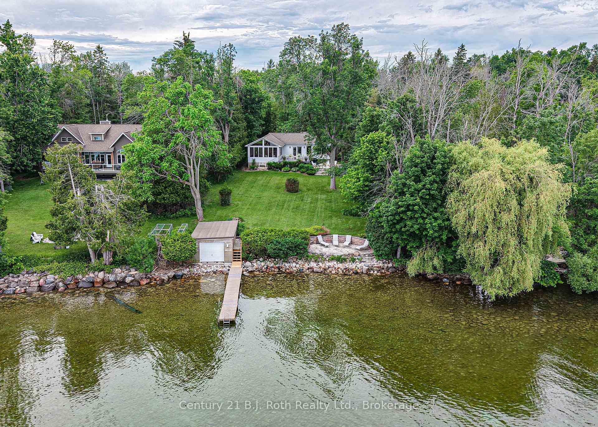 Photo 1 of 530 12 Line S, Oro-Medonte, Rural Oro-Medonte — HOMEH