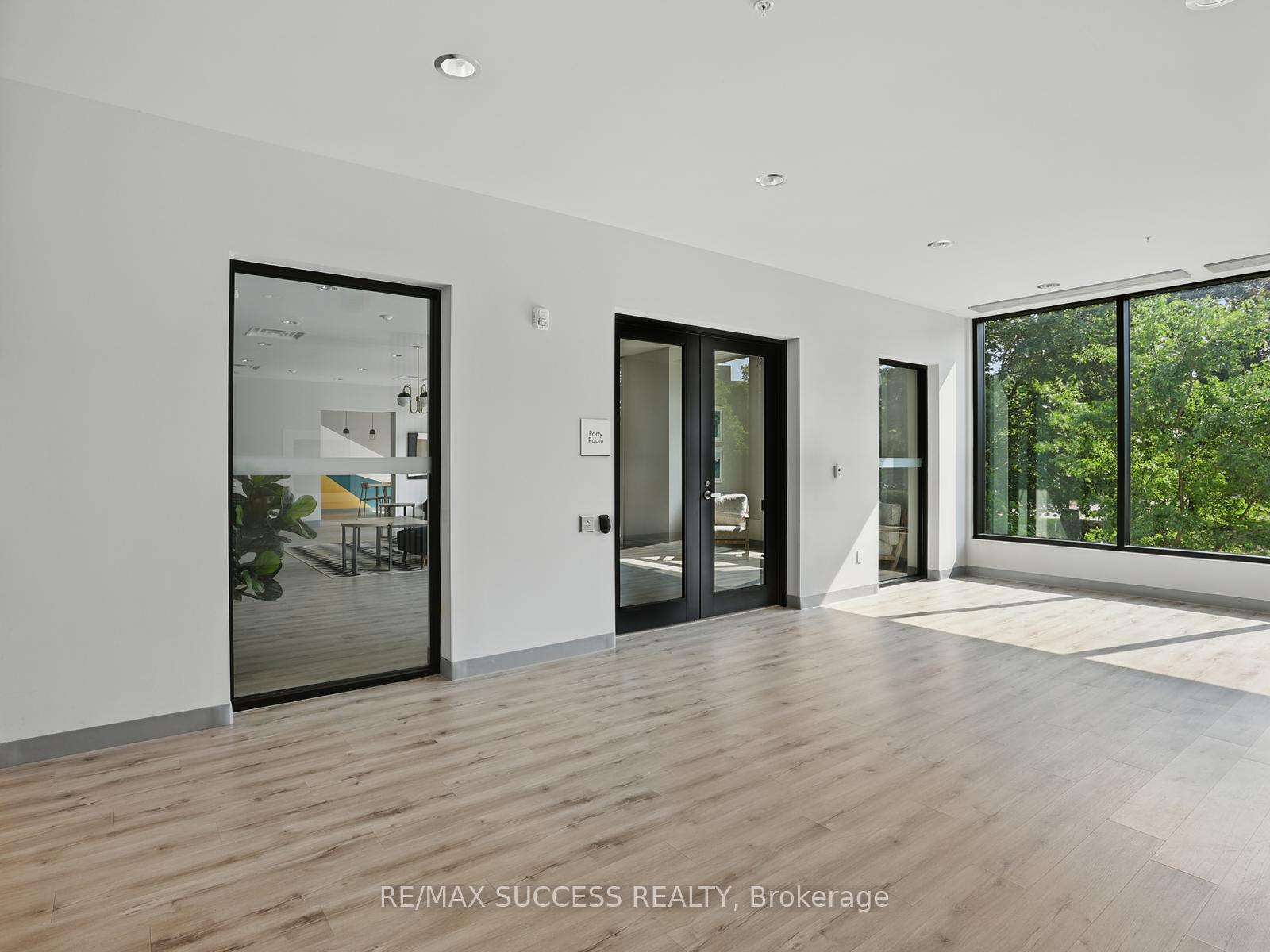 Photo 9 of Unit 411, 103 Roger Street, Waterloo, Uptown Waterloo/North Ward — HOMEH