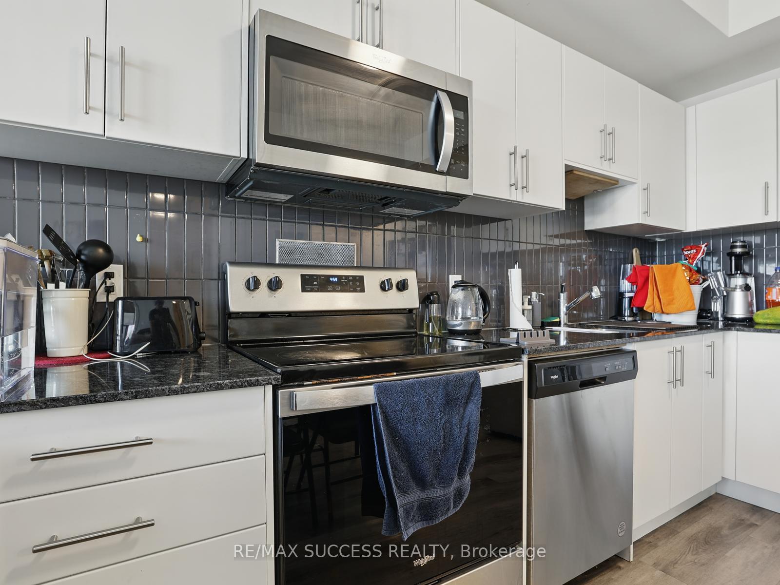 Photo 23 of Unit 411, 103 Roger Street, Waterloo, Uptown Waterloo/North Ward — HOMEH