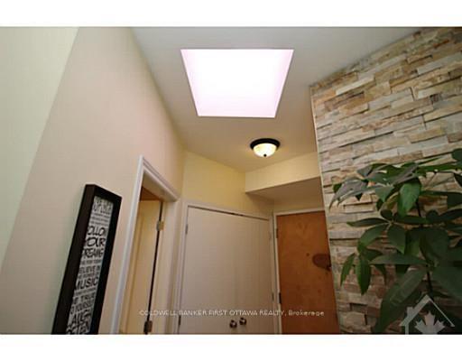 Photo 5 of Unit 401, 14 Norice Street, Ottawa, Meadowlands/Crestview — HOMEH