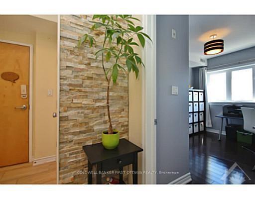 Photo 6 of Unit 401, 14 Norice Street, Ottawa, Meadowlands/Crestview — HOMEH
