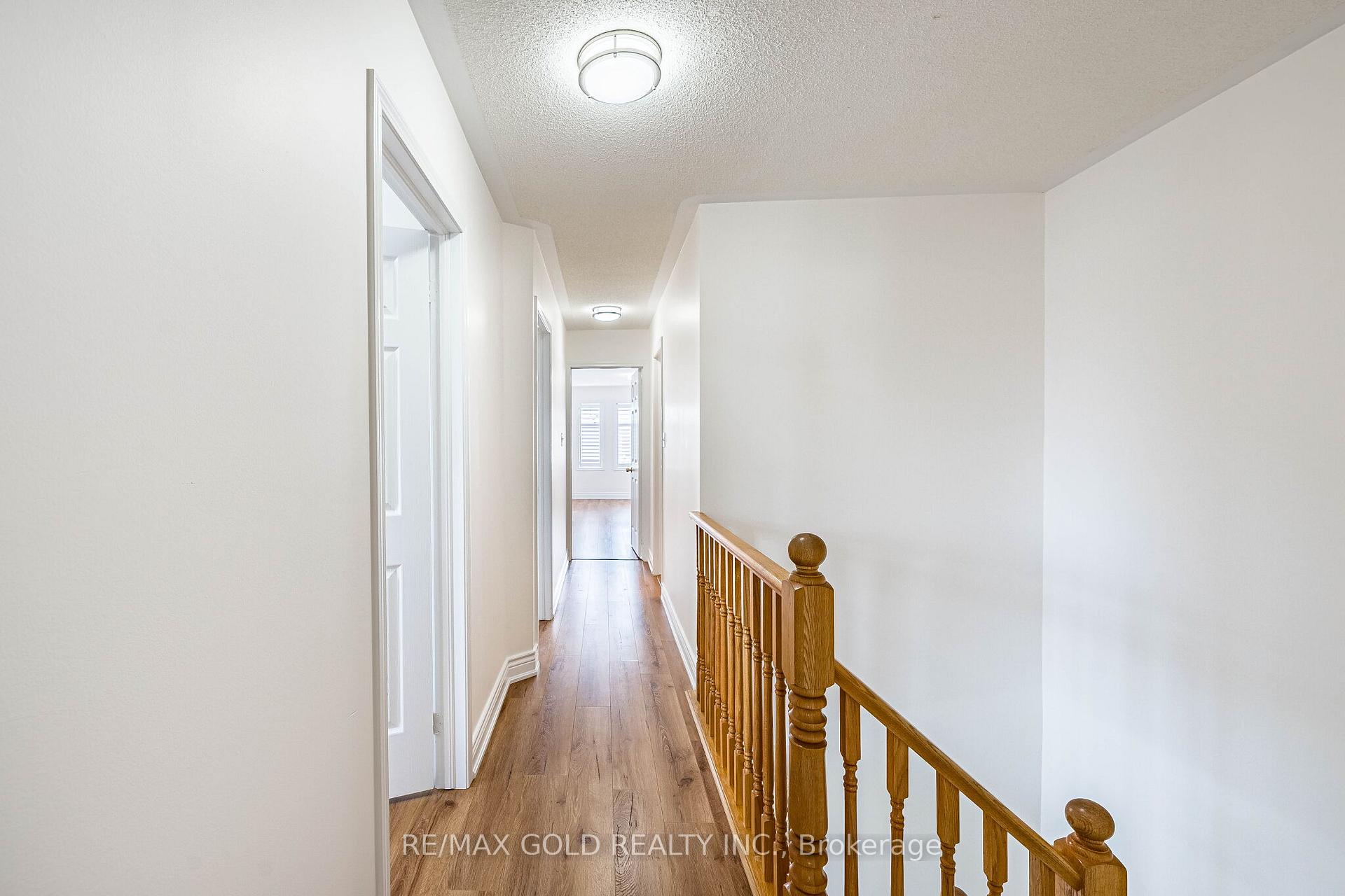 Photo 31 of 76 Secord Crescent, Brampton, Fletcher's Meadow — HOMEH