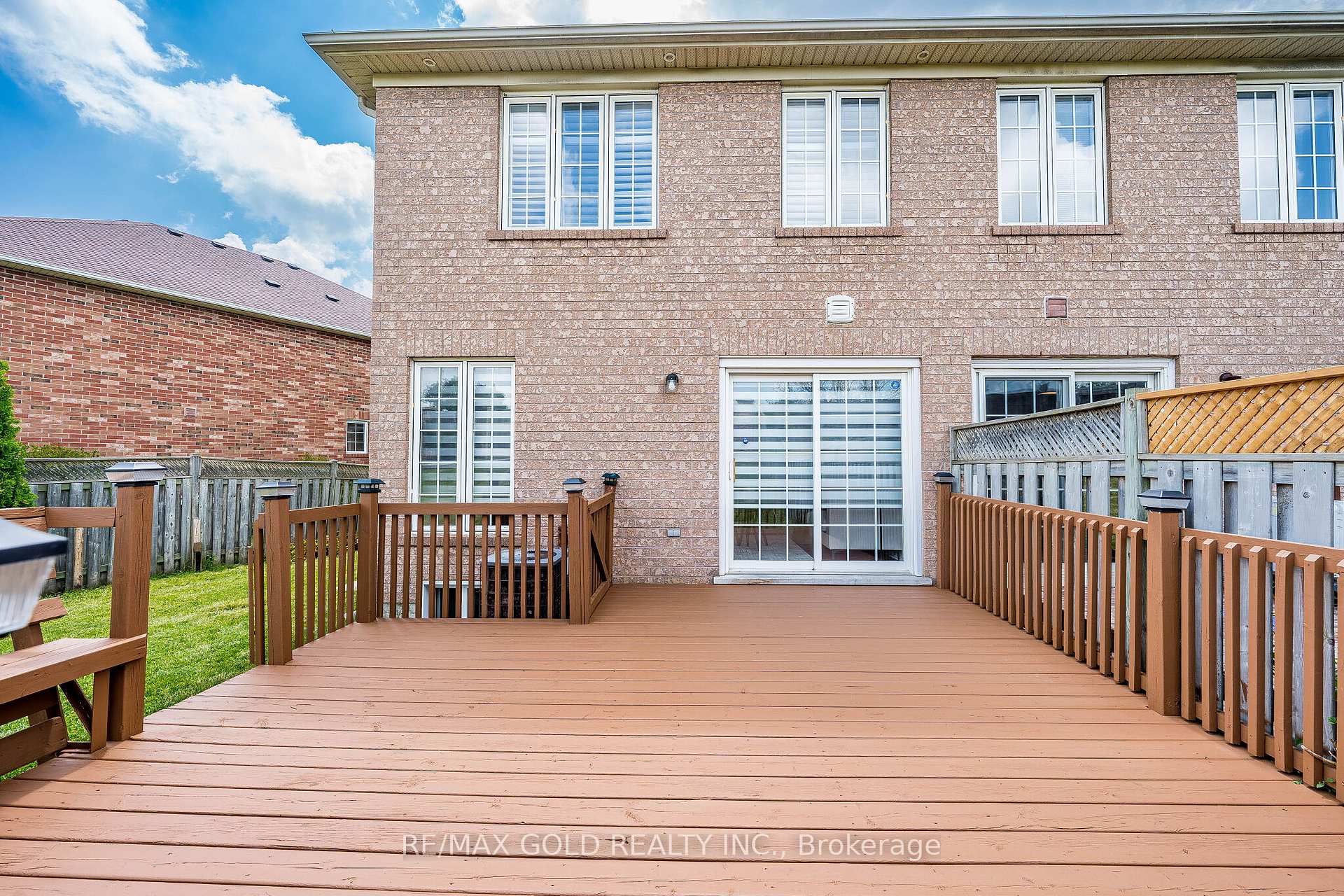 Photo 40 of 76 Secord Crescent, Brampton, Fletcher's Meadow — HOMEH