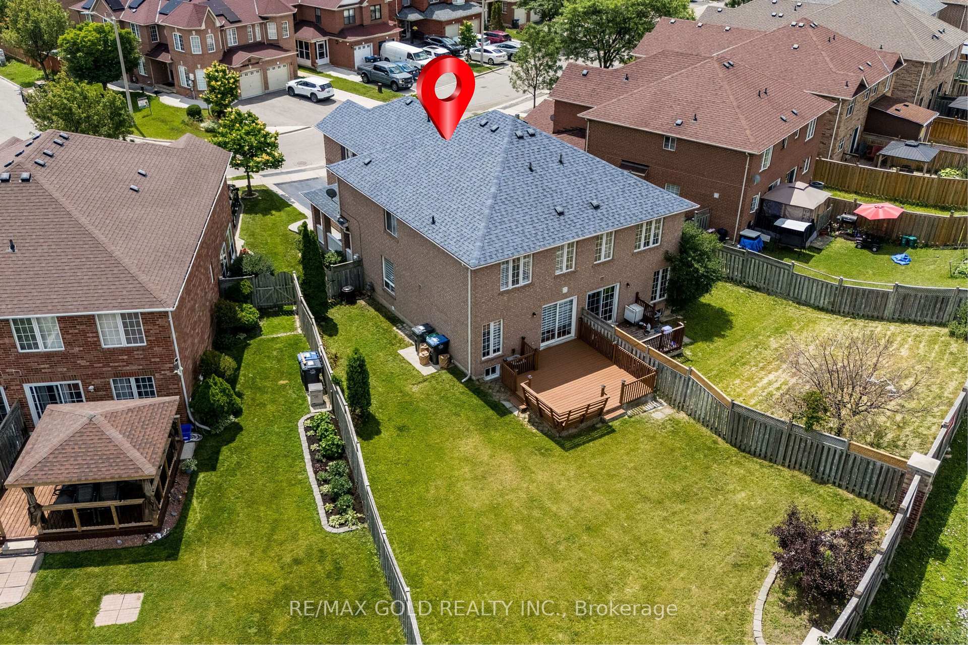 Photo 42 of 76 Secord Crescent, Brampton, Fletcher's Meadow — HOMEH