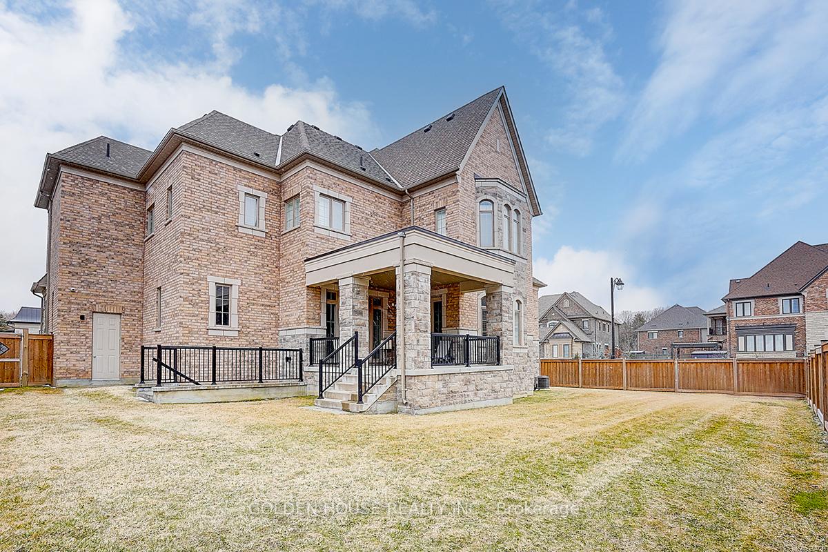 Photo 23 of 150 Elmers Lane, King, King City — HOMEH