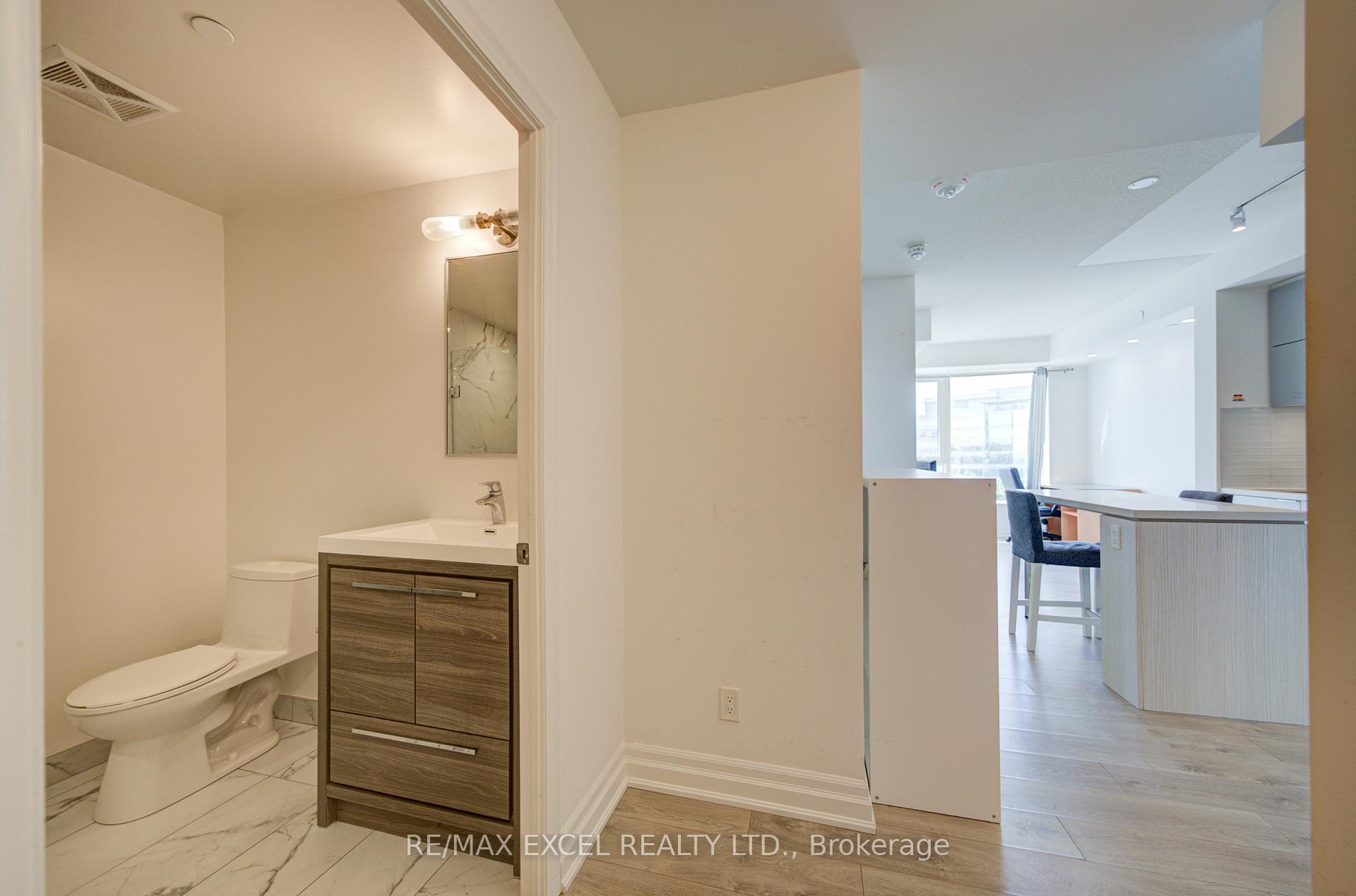 Photo 6 of Unit 609B, 8 Rouge Valley Drive, Markham, Unionville — HOMEH