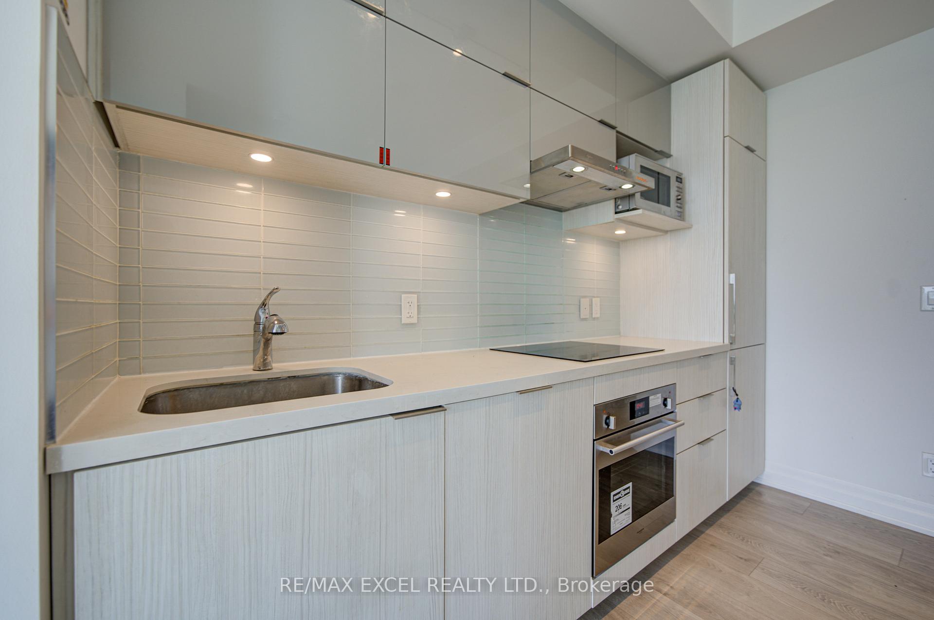 Photo 11 of Unit 609B, 8 Rouge Valley Drive, Markham, Unionville — HOMEH