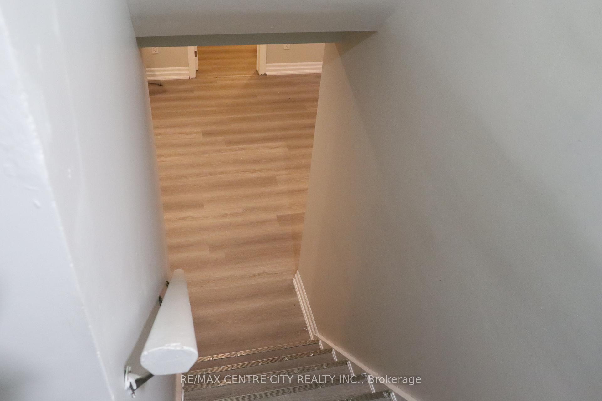 Photo 3 of 83 Britannia Avenue, London, North N — HOMEH