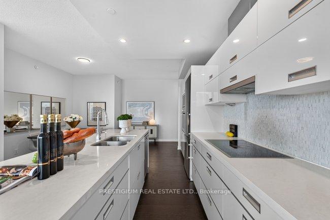 Photo 16 of Unit 1908, 88 Park Lawn Road, Etobicoke, Mimico — HOMEH