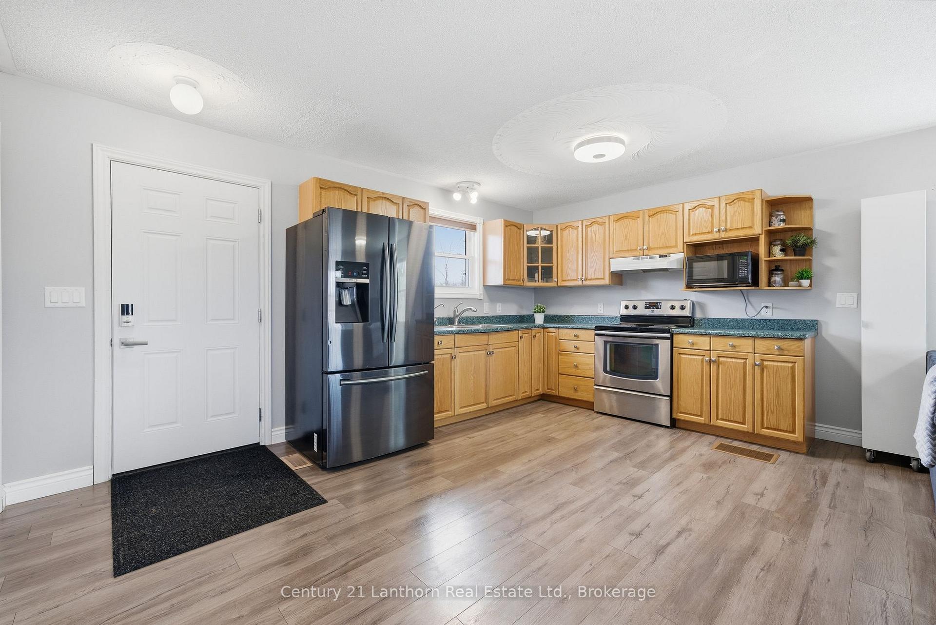 Photo 17 of 656 A Cooper Road, Madoc — HOMEH