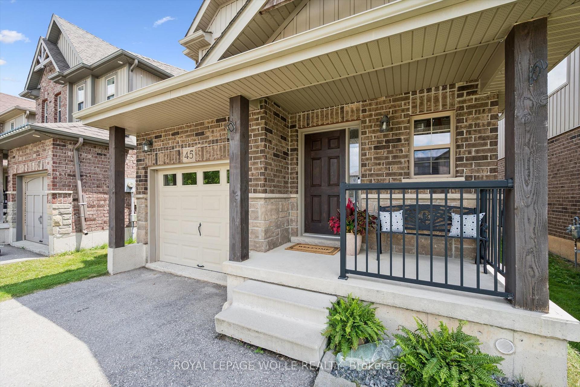 Photo 6 of 45 Captain Mccallum Drive, Wilmot, New Hamburg — HOMEH
