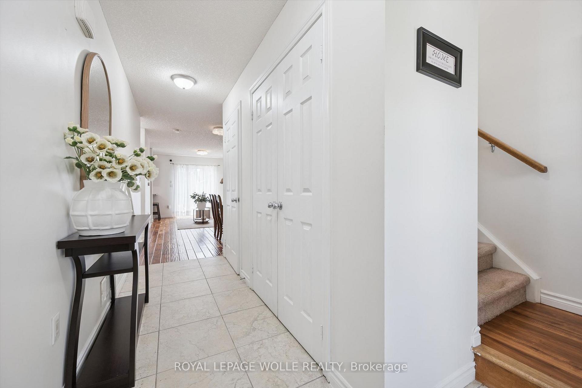 Photo 9 of 45 Captain Mccallum Drive, Wilmot, New Hamburg — HOMEH