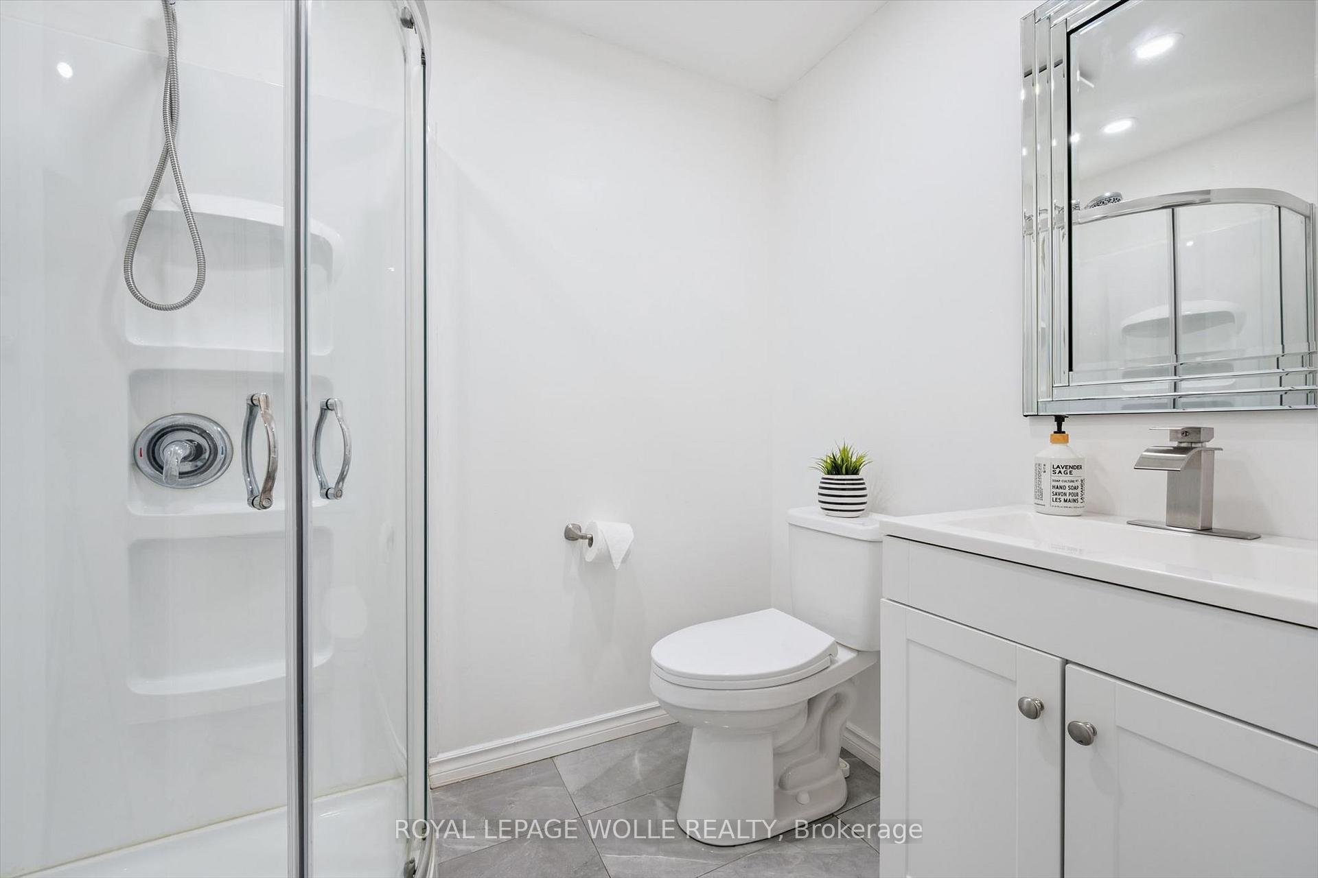 Photo 36 of 45 Captain Mccallum Drive, Wilmot, New Hamburg — HOMEH