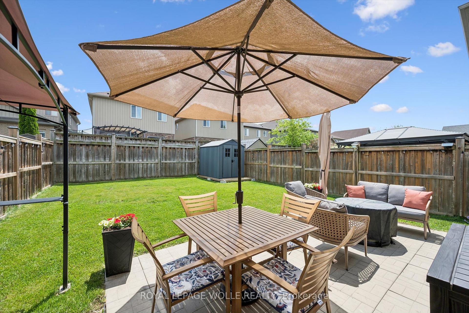 Photo 37 of 45 Captain Mccallum Drive, Wilmot, New Hamburg — HOMEH