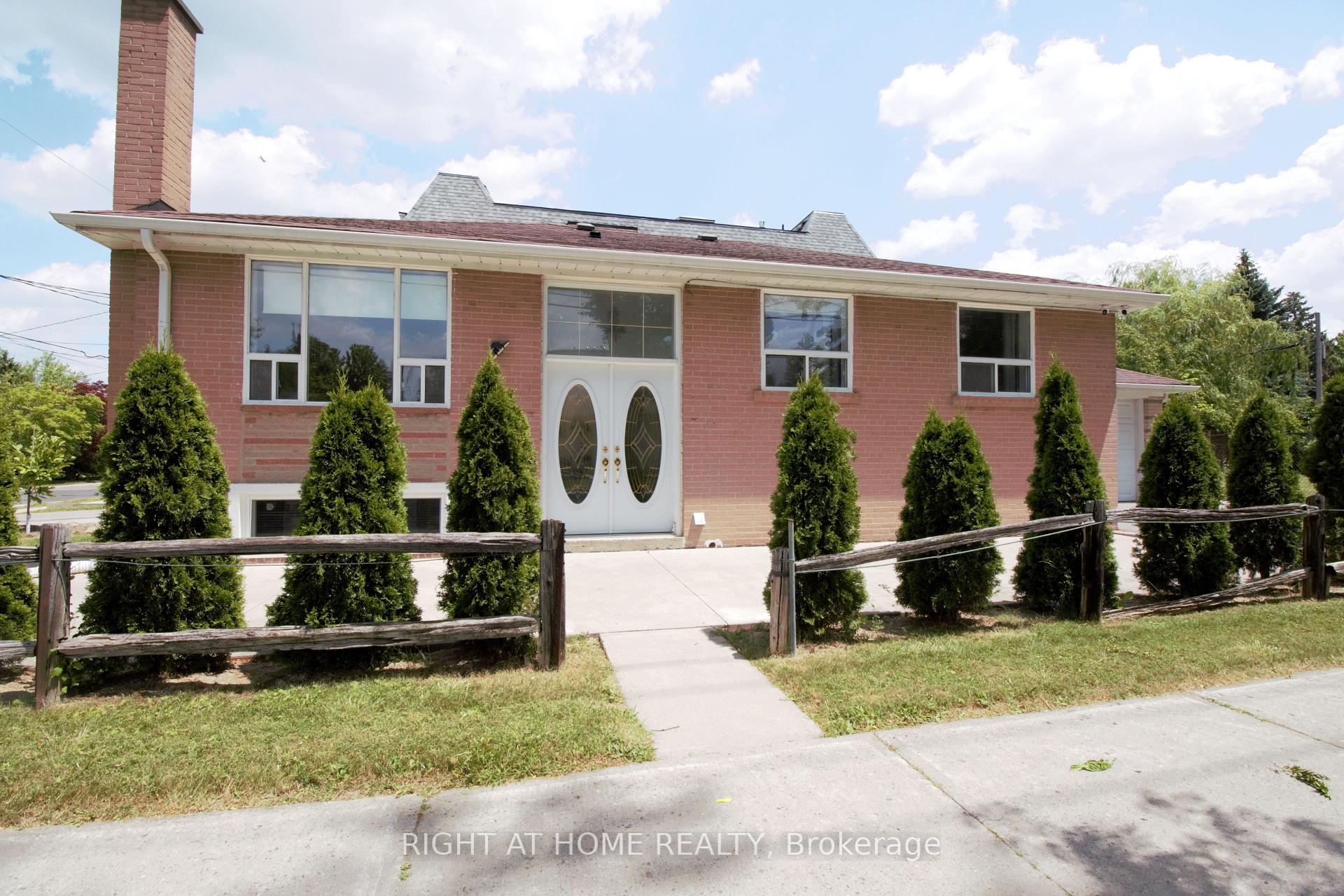 Front of 263 Patricia Avenue